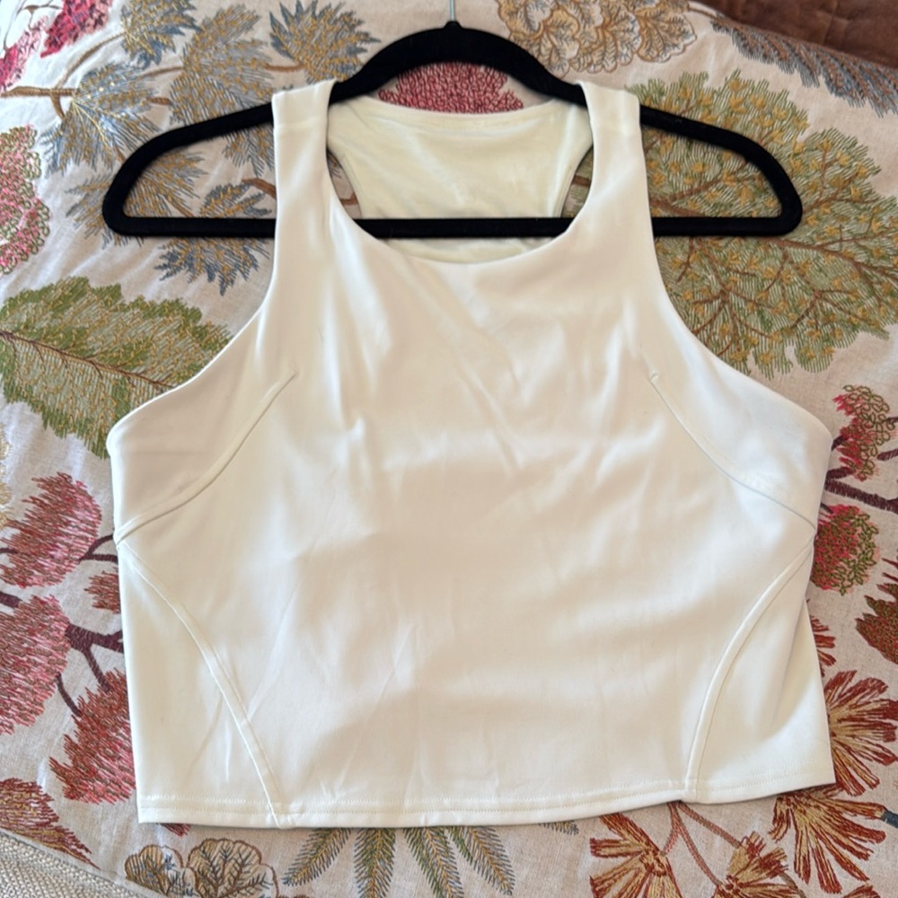 Lululemon invigorate top pale green size 10